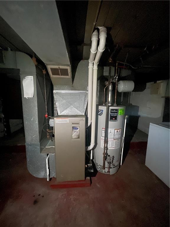 323 Hancock Street Pittsburgh, PA 15219 - Photo 28 of 41 a view of room with gym equipment