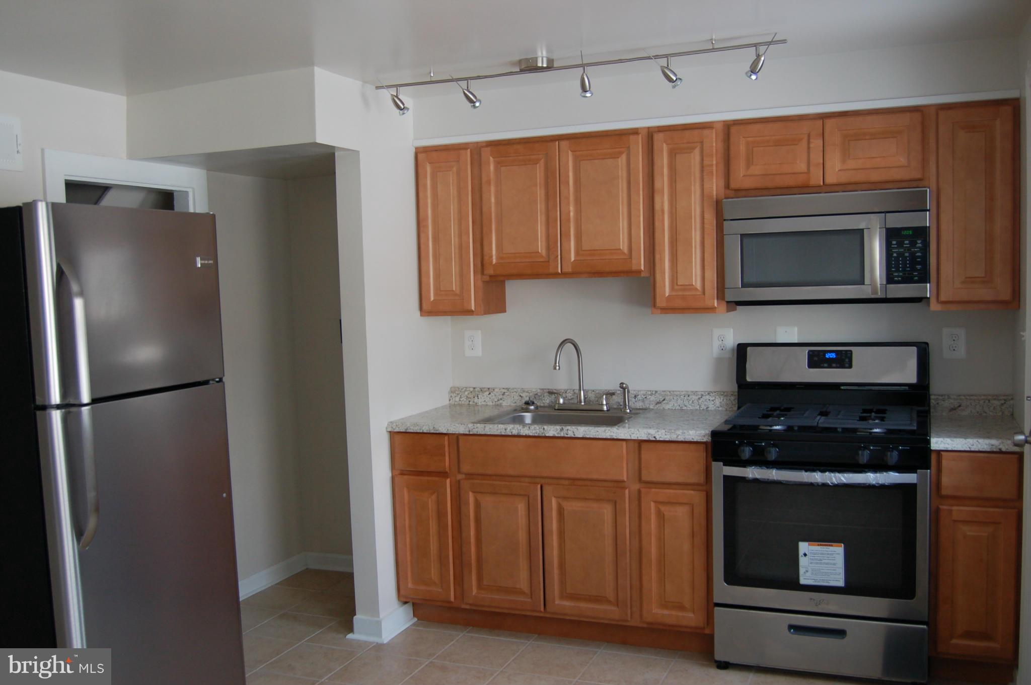 2016 Kelmore Road Baltimore, MD 21222 - Photo 3 of 27 Kitchen-New S/S Appliances