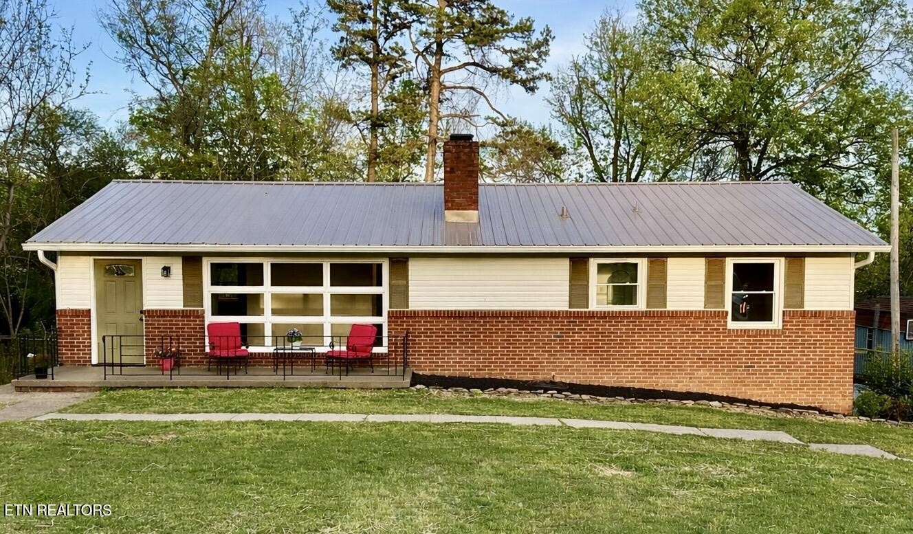 3114 Hazelwood Road Knoxville, TN 37921 - Photo 3 of 35