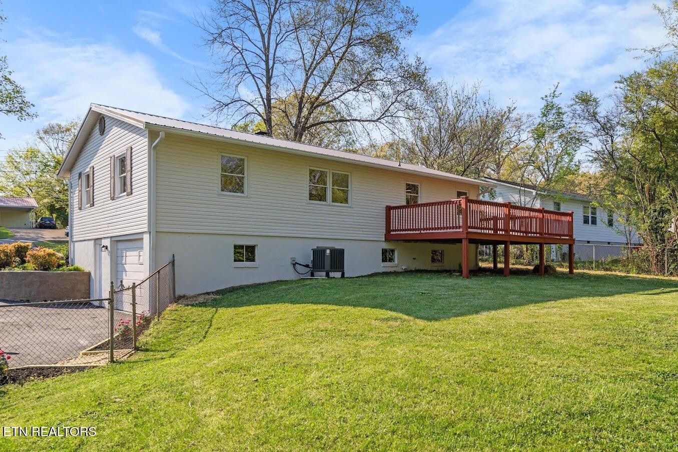 3114 Hazelwood Road Knoxville, TN 37921 - Photo 33 of 35