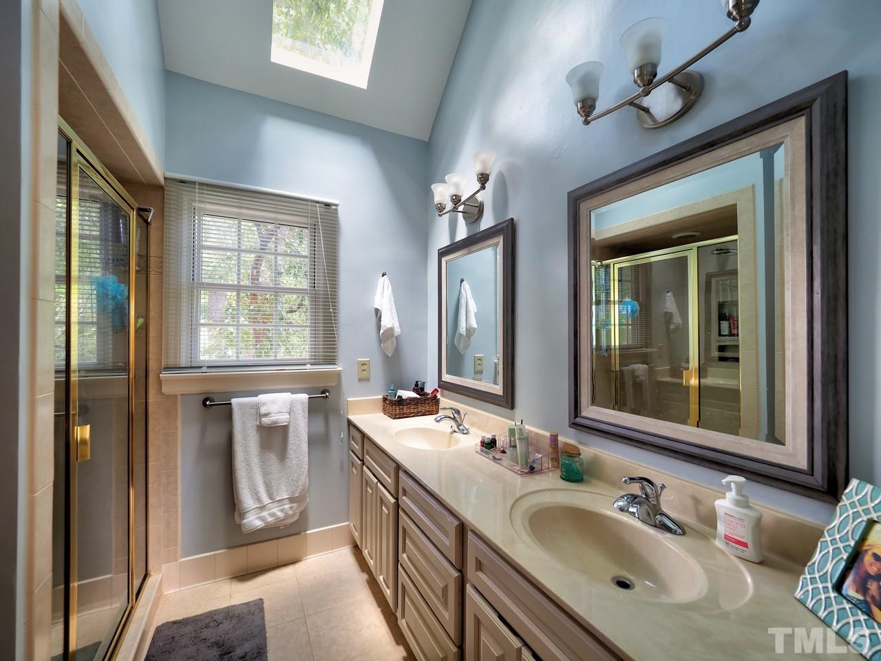 7801 Highlandview Circle Raleigh, NC 27613 - Photo 15 of 30
