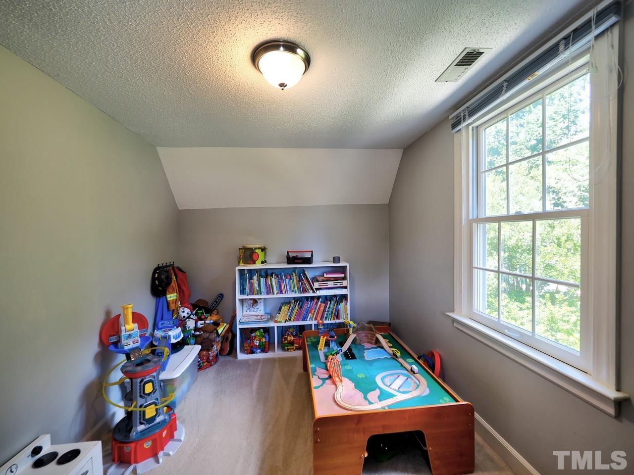 7801 Highlandview Circle Raleigh, NC 27613 - Photo 19 of 30