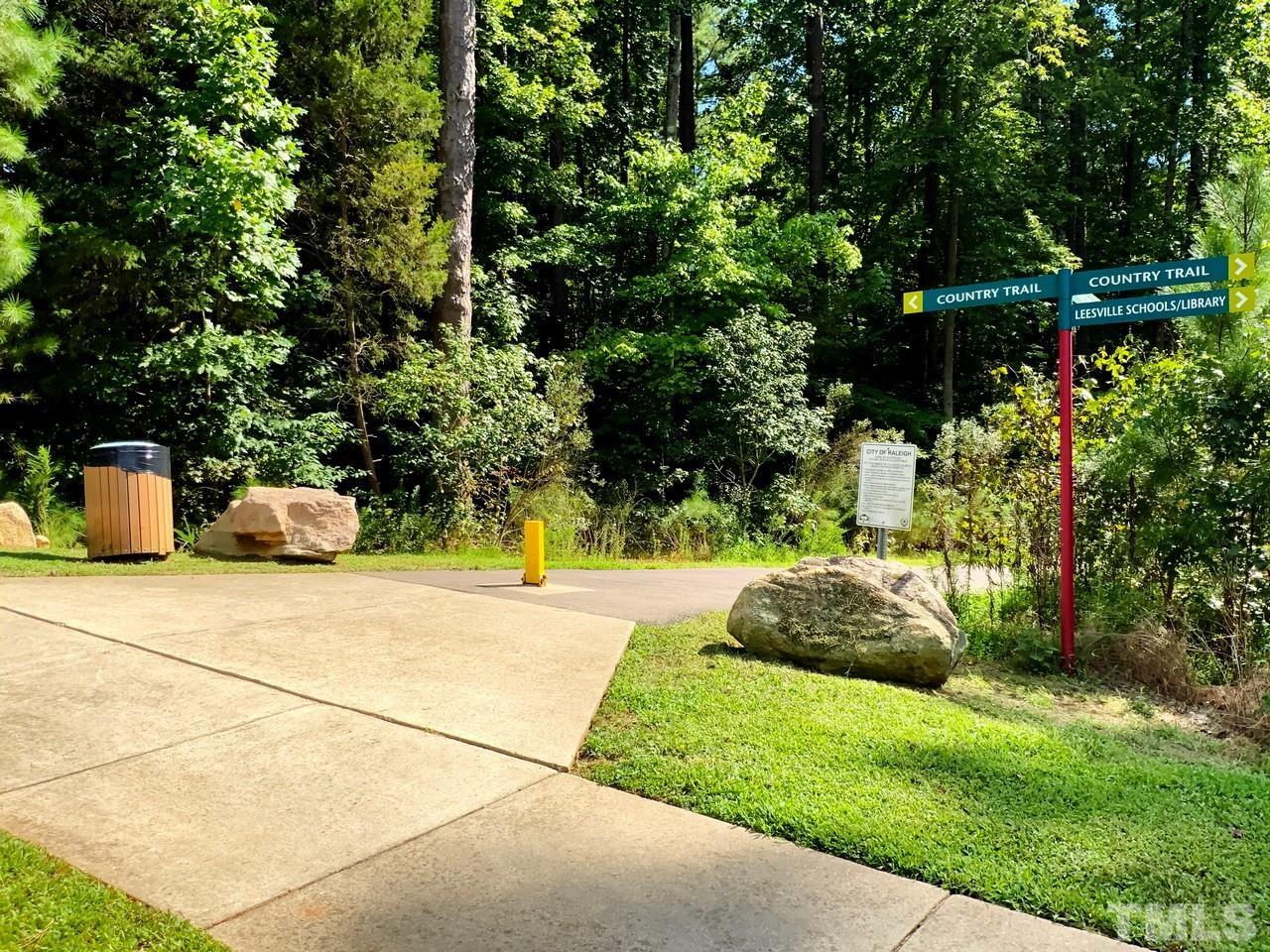 7801 Highlandview Circle Raleigh, NC 27613 - Photo 27 of 30