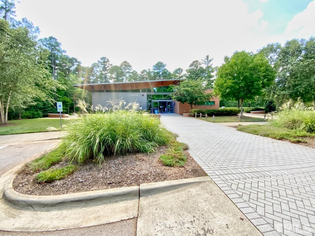 7801 Highlandview Circle Raleigh, NC 27613 - Photo 29 of 30