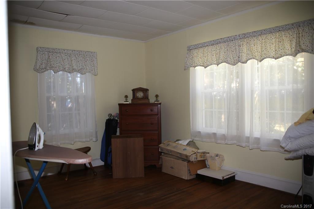 310 South Main Street Stanley, NC 28164 - Photo 9 of 14