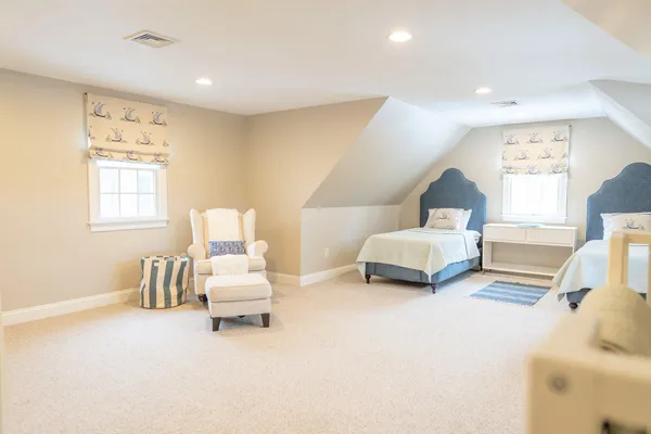 $1,750,000 | 10 Abbey Gate Road, Cotuit, MA 02635