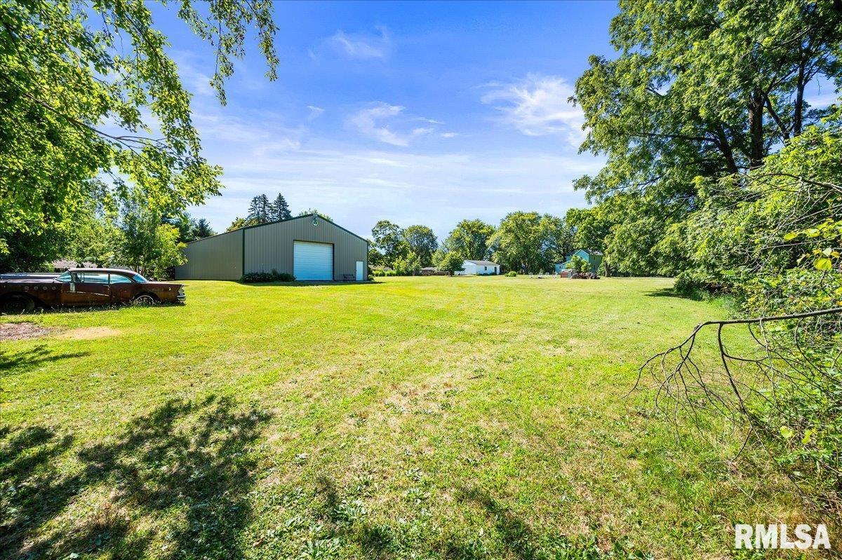 1703 Bloomington Road East Peoria, IL 61611 - Photo 31 of 57 Gallery Image 31