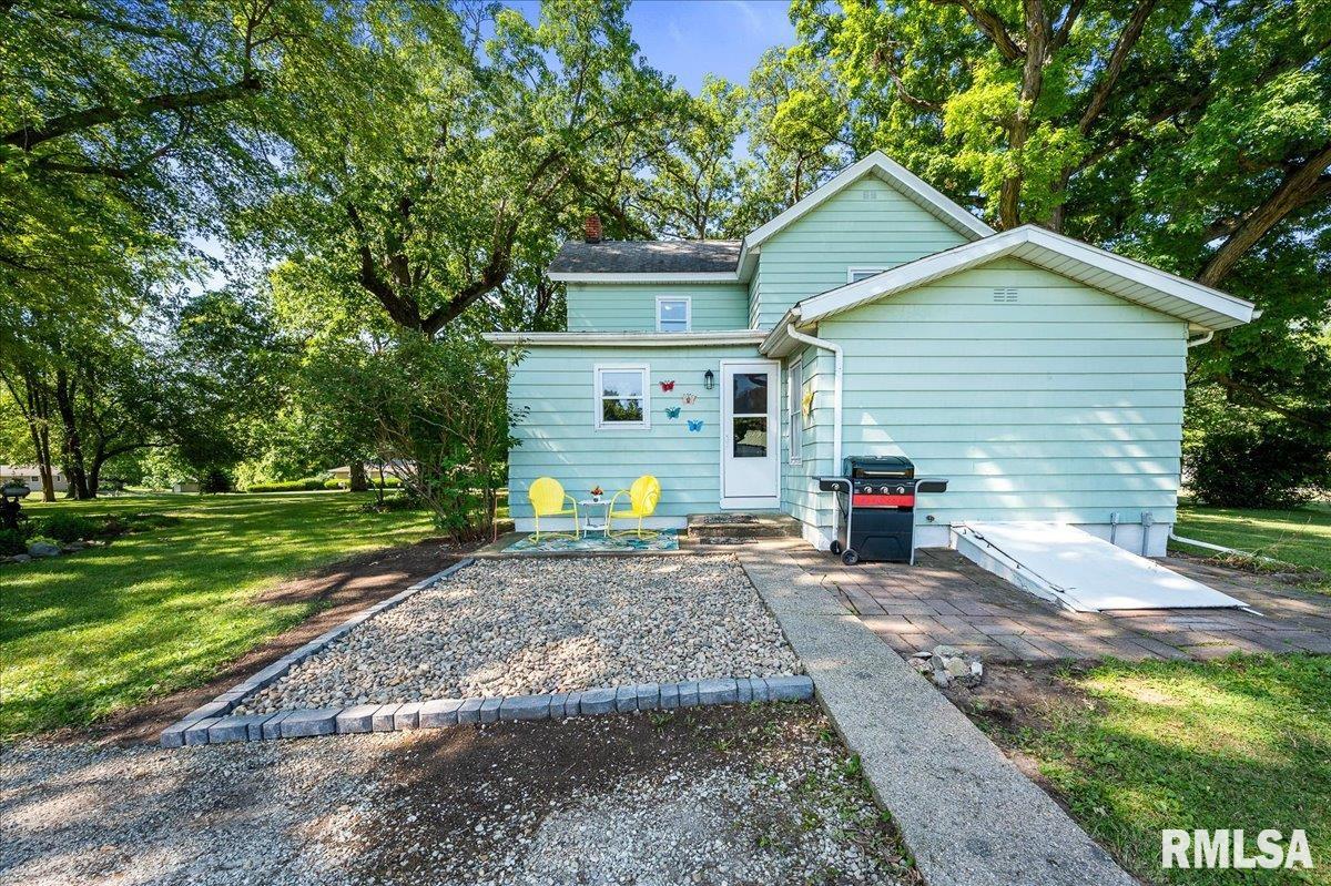 1703 Bloomington Road East Peoria, IL 61611 - Photo 5 of 57 Gallery Image 5