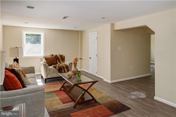 1201 Harper Road Silver Spring, MD 20903 - Photo 14 of 28 Family Room