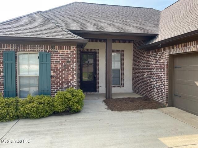 818 Stones Throw Drive Brandon, MS 39042 - Photo 2 of 27 IMG_4570