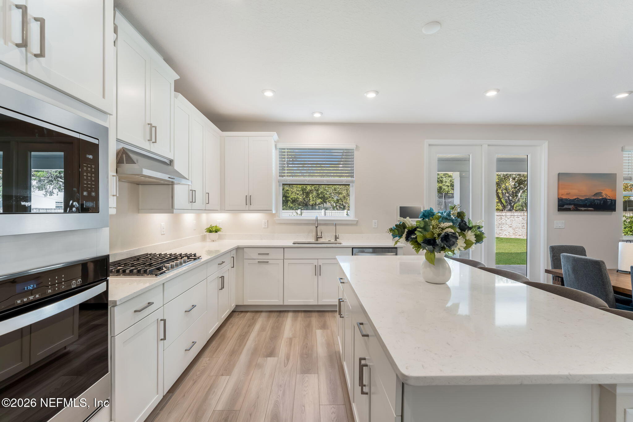 10506 Melody Mdws Road Jacksonville, FL 32257 - Photo 21 of 56 Kitchen/Breakfast Bar