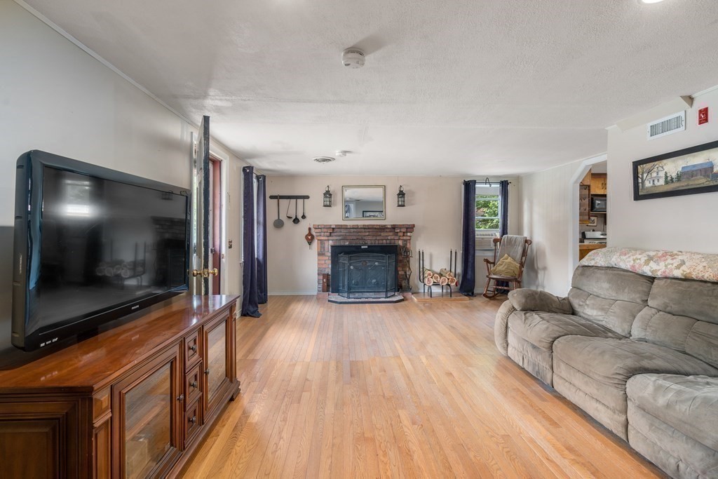5 Patten Road Norton, MA 02766 - Photo 16 of 30