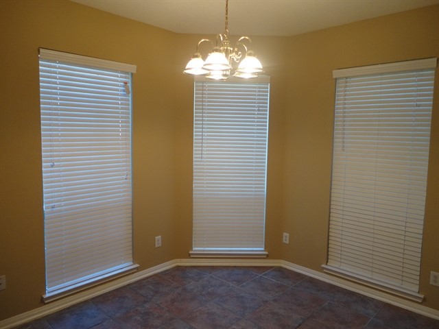 710 Single Pine Court Spring, TX 77373 - Photo 4 of 15 Gallery Image 4