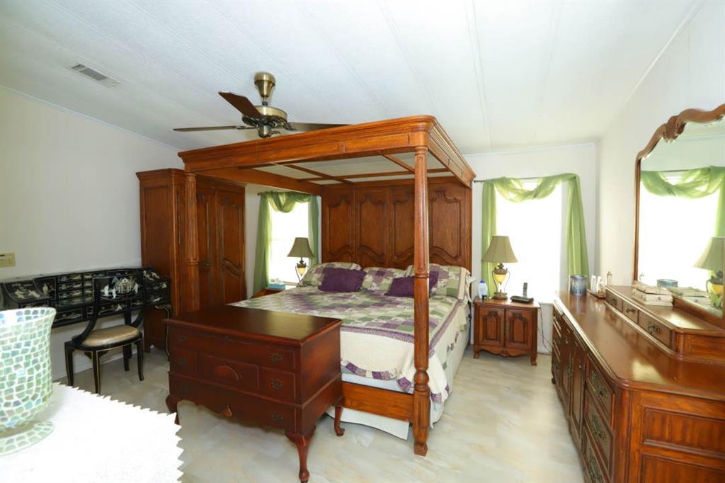 7515 Agawam Road Micco, FL 32976 - Photo 17 of 22 Gallery Image 17
