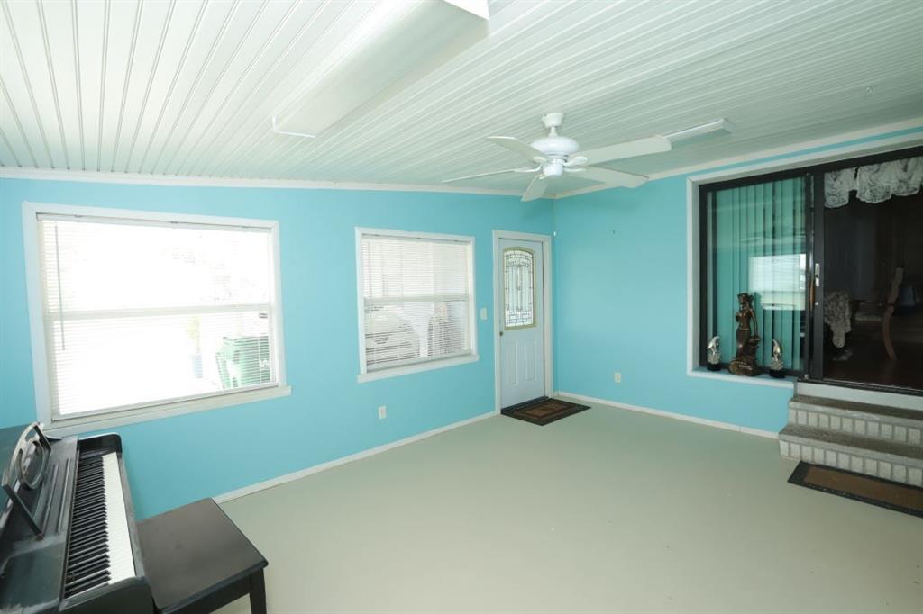 7515 Agawam Road Micco, FL 32976 - Photo 7 of 22 Gallery Image 7