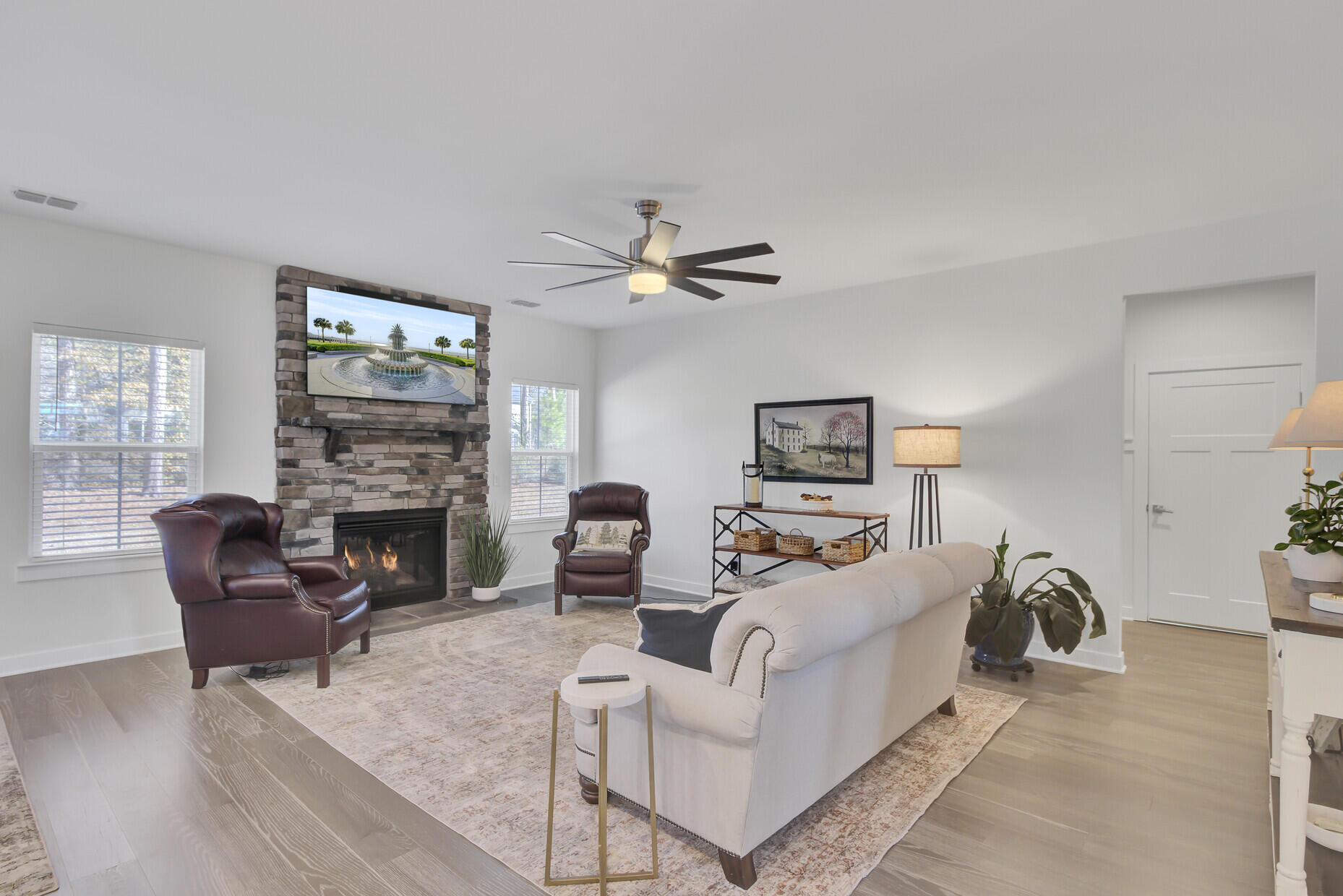 112 Whitetail Road Summerville, SC 29483 - Photo 11 of 48 Family Room
