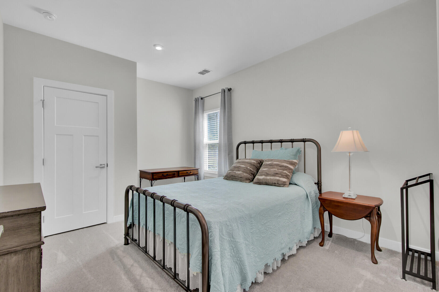112 Whitetail Road Summerville, SC 29483 - Photo 16 of 48 Full Guest Suite on First Floor