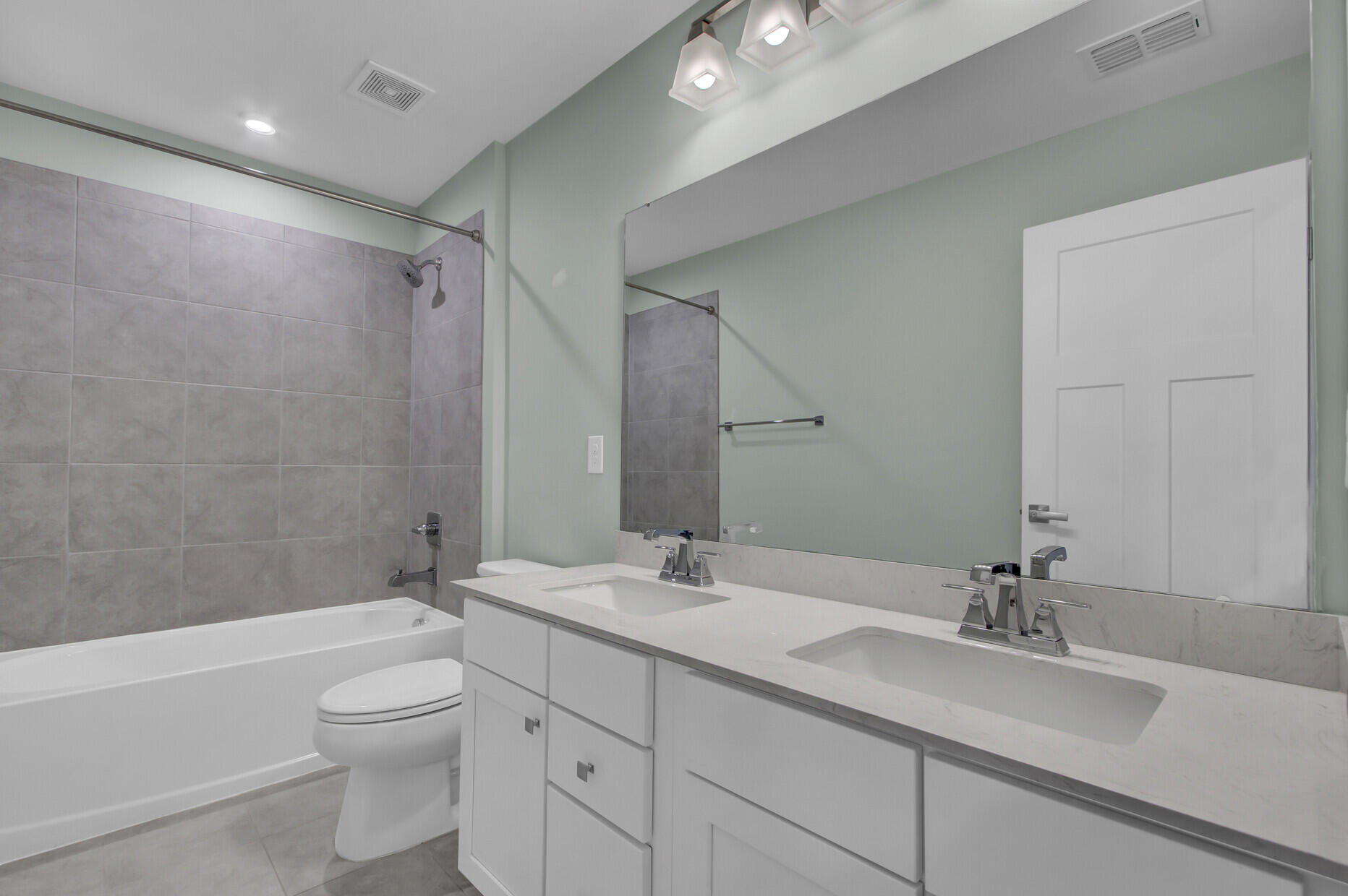 112 Whitetail Road Summerville, SC 29483 - Photo 25 of 48 Hall Bath