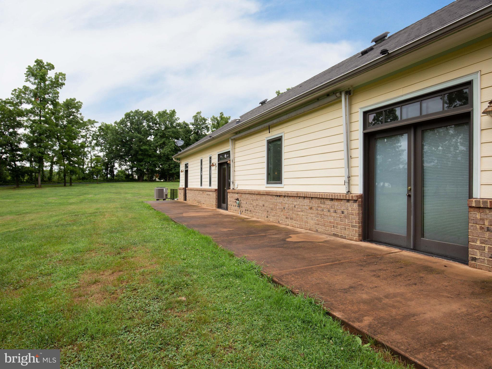 1862 Allen Road Berryville, VA 22611 - Photo 3 of 29 Exterior (Rear)