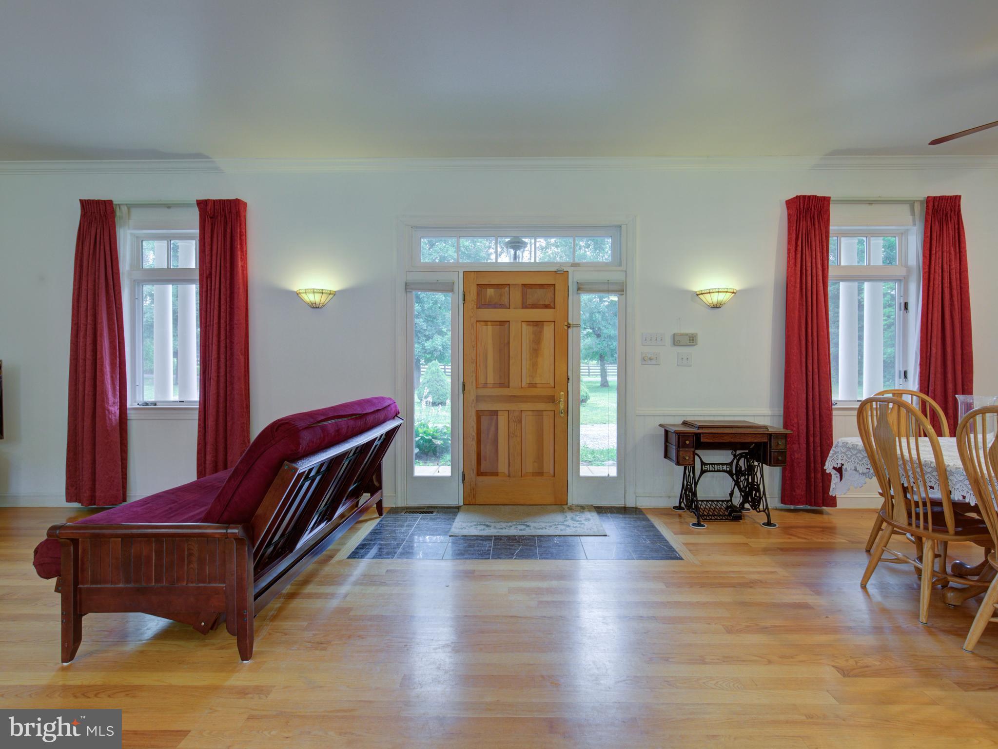 1862 Allen Road Berryville, VA 22611 - Photo 6 of 29 Interior (General)