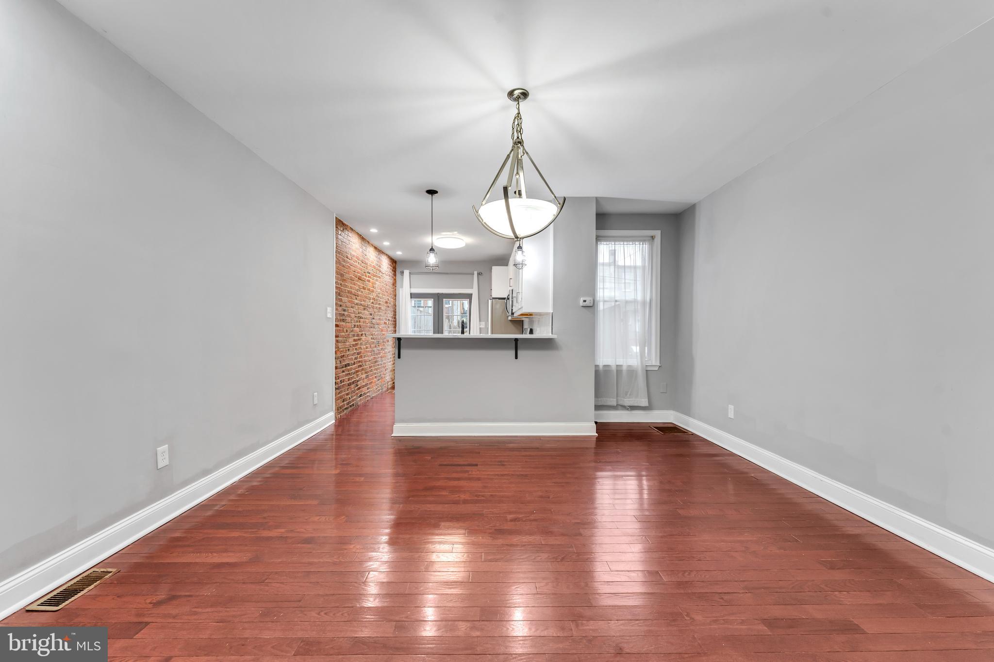 2817 Pelham Avenue Baltimore, MD 21213 - Photo 4 of 21