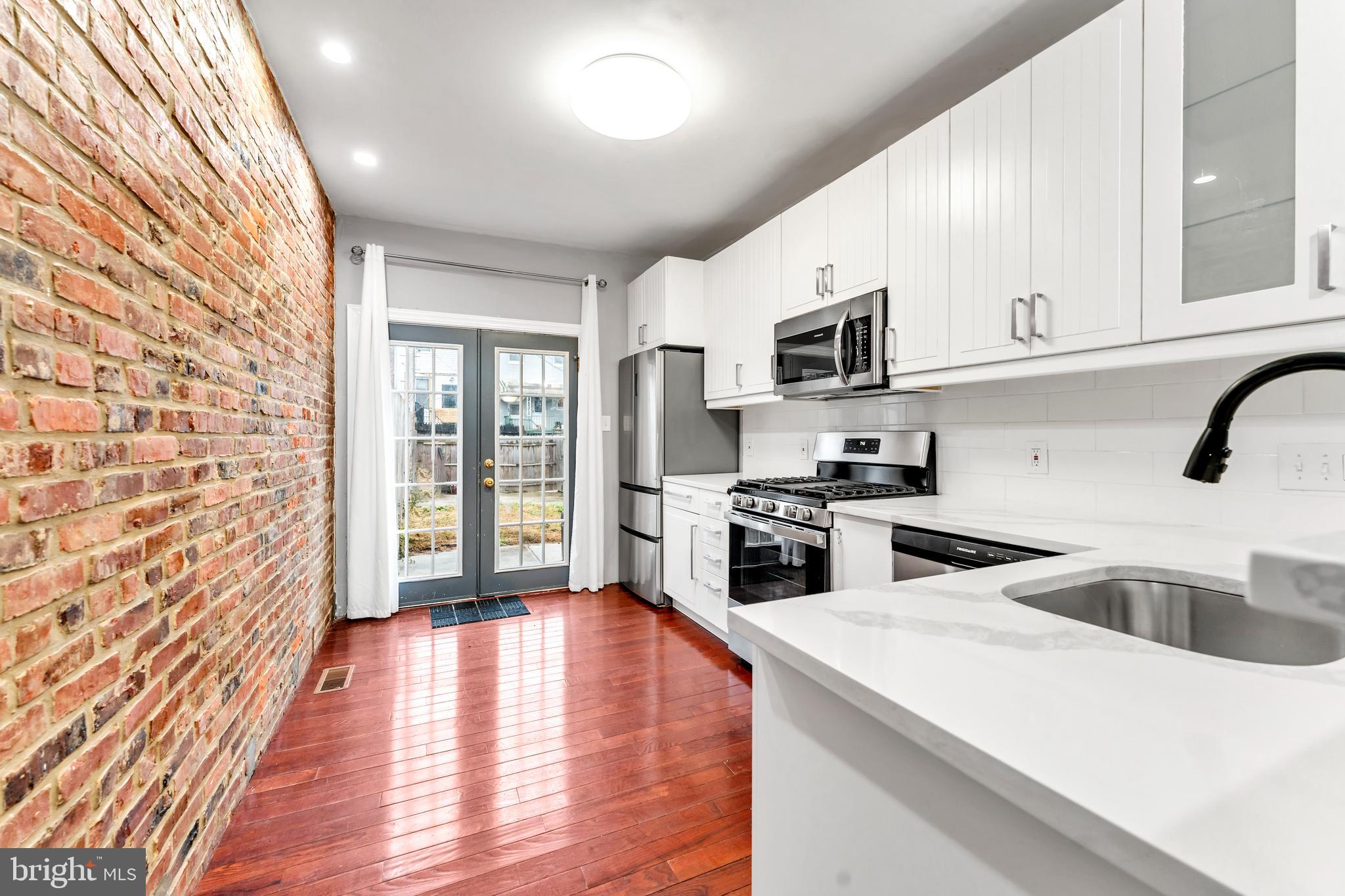 2817 Pelham Avenue Baltimore, MD 21213 - Photo 6 of 21