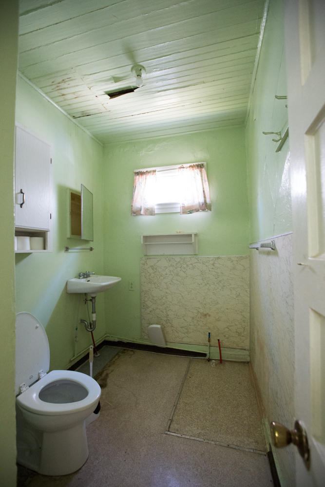 136 Spring Street, Unit A & B Charleston, SC 29403 - Photo 6 of 19 136Spring-24
