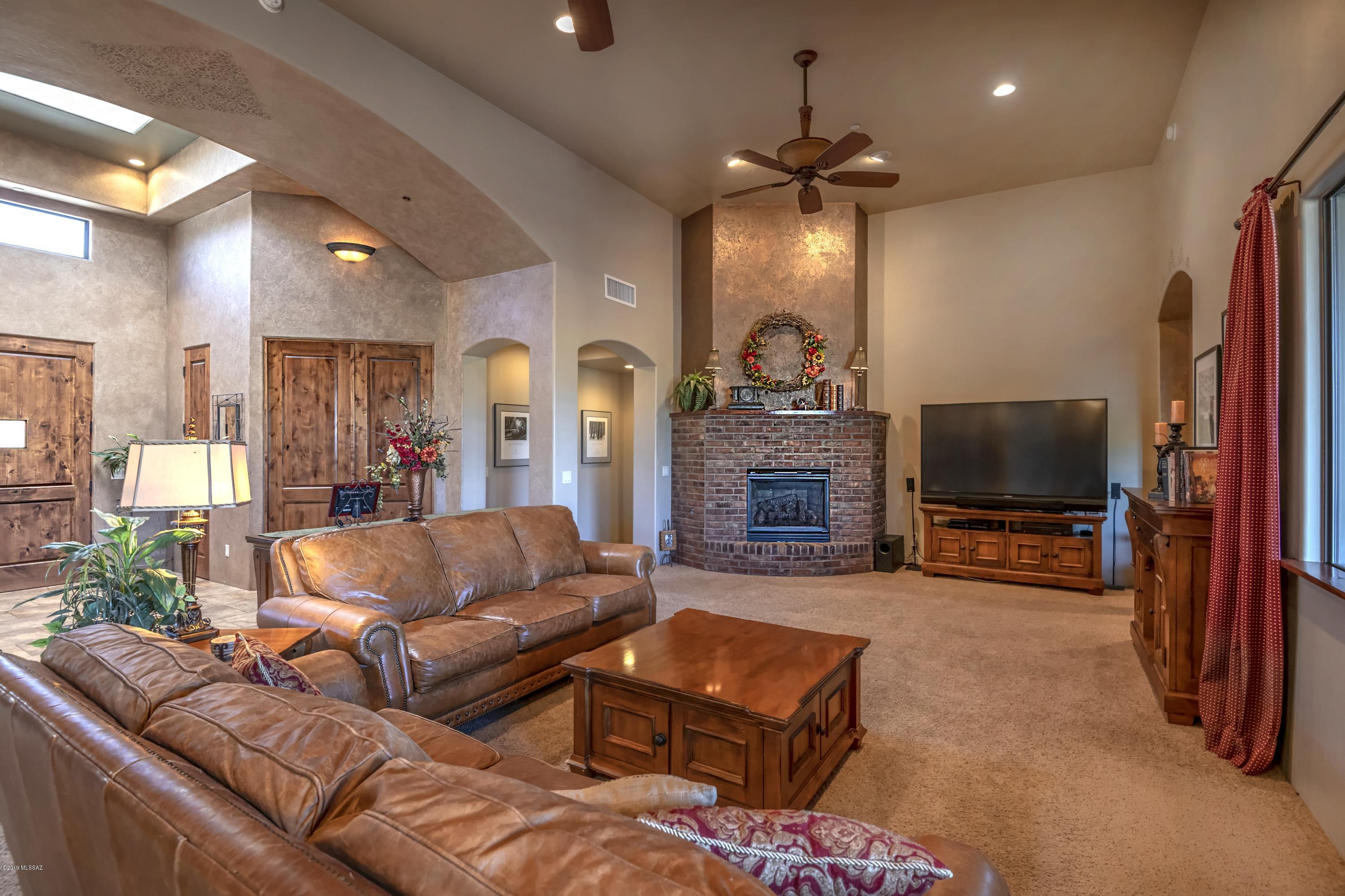 8346 East Tumbling R Ranch Place Vail, AZ 85641 - Photo 9 of 41 Gallery Image 9