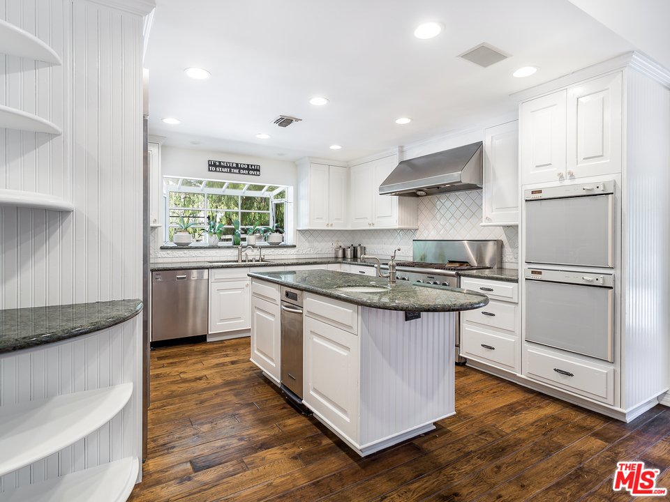 5474 Round Meadow Road Hidden Hills, CA 91302 - Photo 11 of 30 Gallery Image 11
