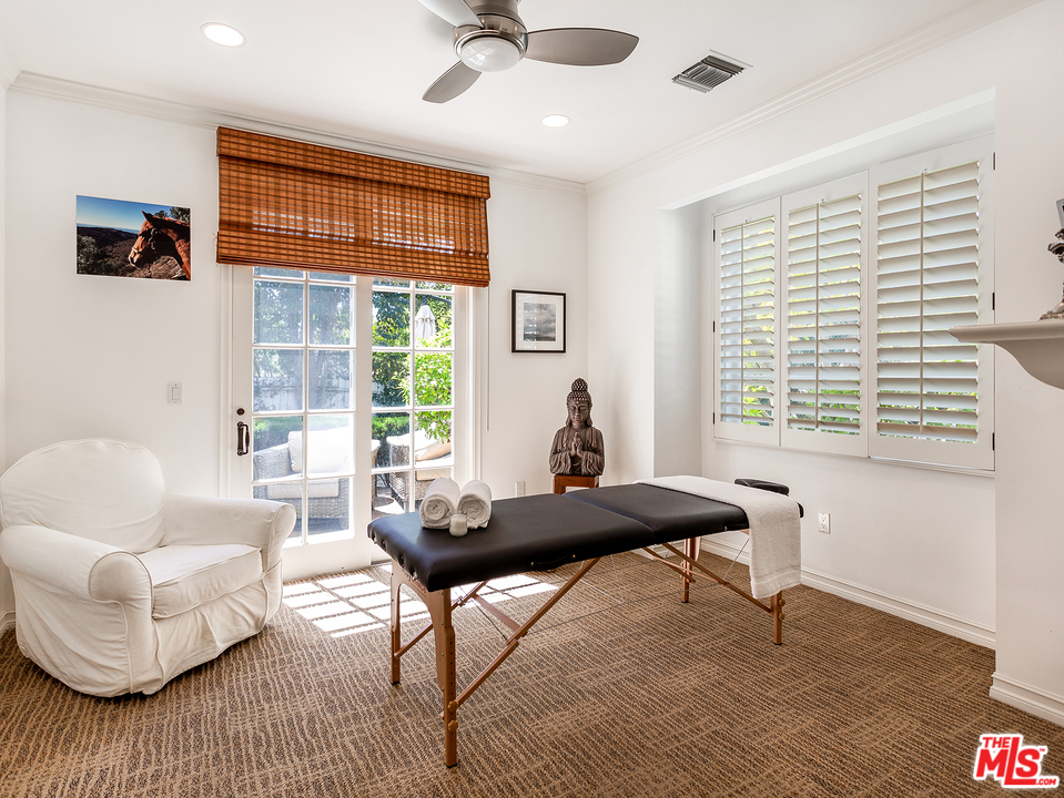 5474 Round Meadow Road Hidden Hills, CA 91302 - Photo 16 of 30 Gallery Image 16