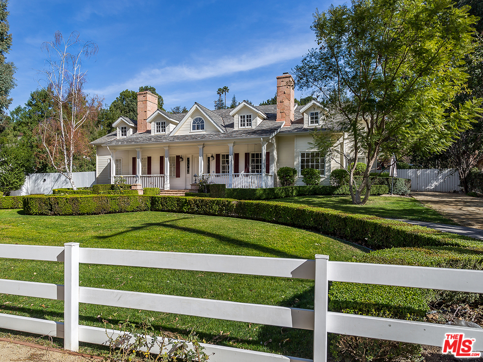 5474 Round Meadow Road Hidden Hills, CA 91302 - Photo 3 of 30 Gallery Image 3