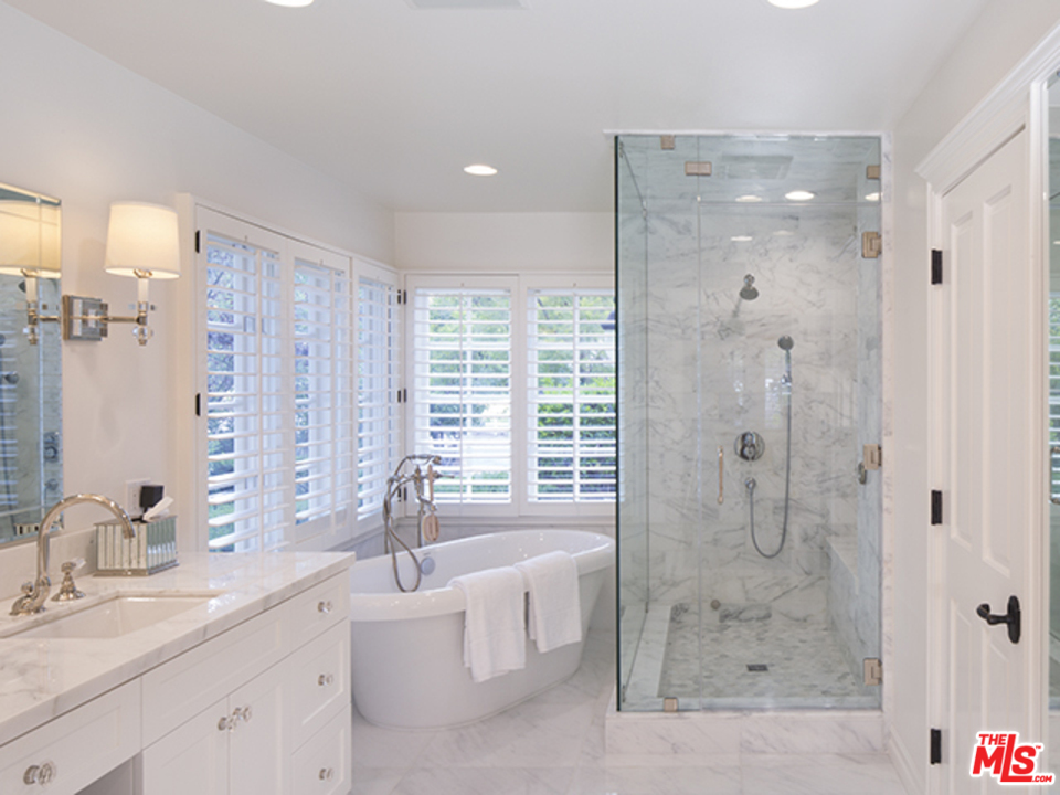 5474 Round Meadow Road Hidden Hills, CA 91302 - Photo 21 of 30 Gallery Image 21
