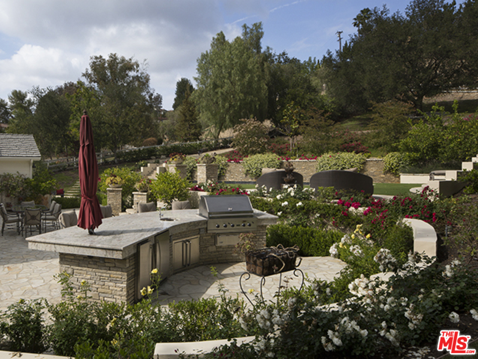 5474 Round Meadow Road Hidden Hills, CA 91302 - Photo 24 of 30 Gallery Image 24
