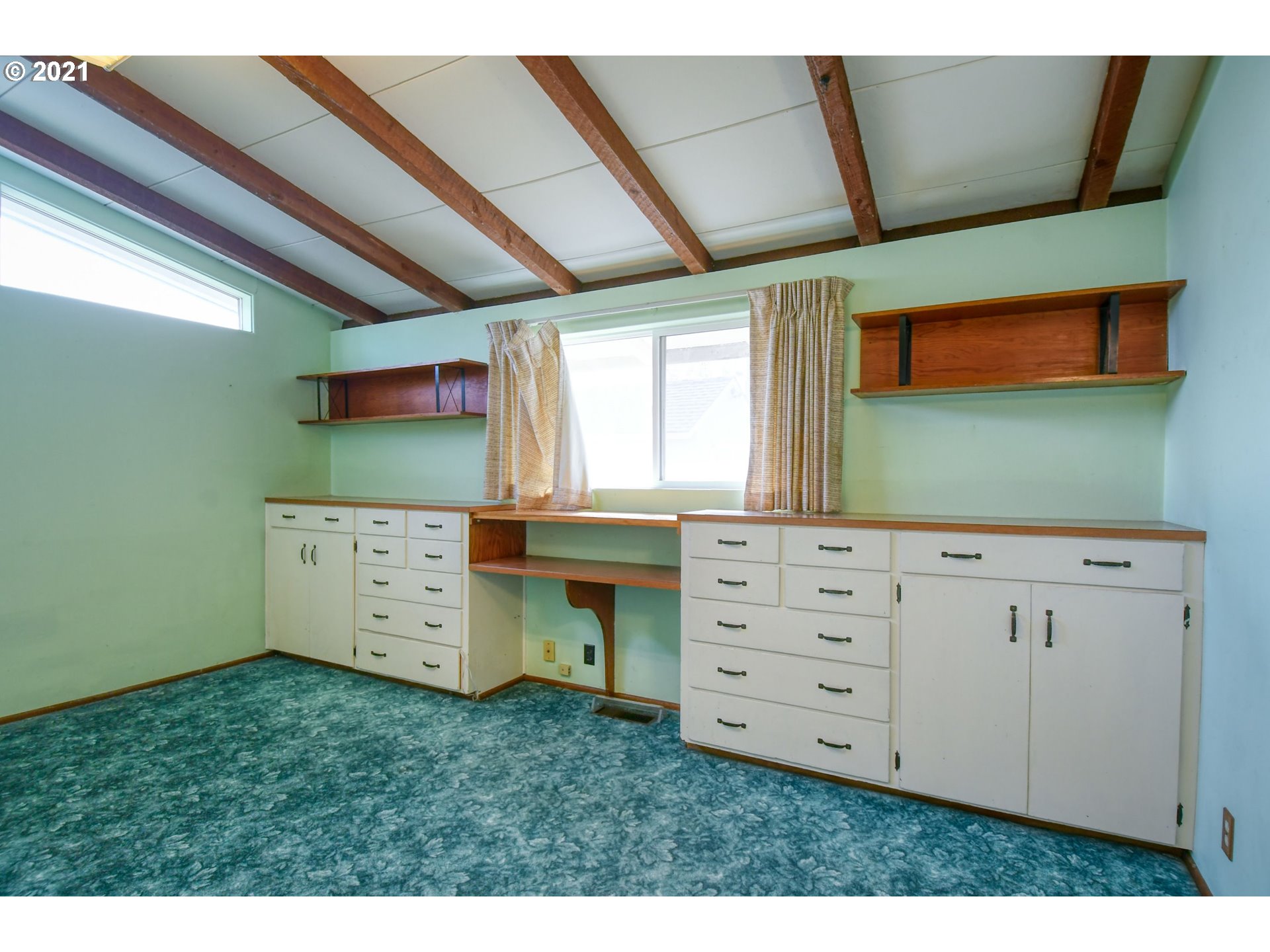 3104 Southwest Marshall Avenue Pendleton, OR 97801 - Photo 17 of 32 Gallery Image 17