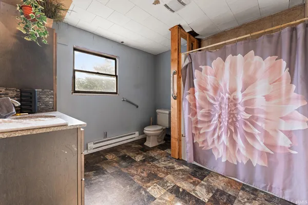 $325,000 | 1330 Orchid Street Southeast, De Motte, IN 46310