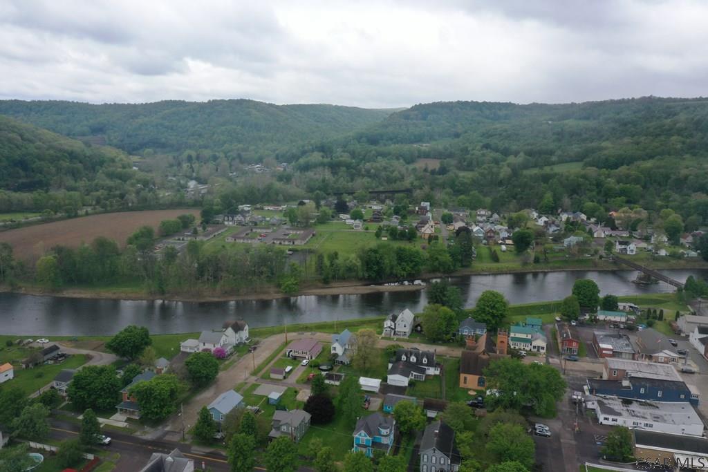 521 Williams Street Confluence, PA 15424 - Photo 8 of 39