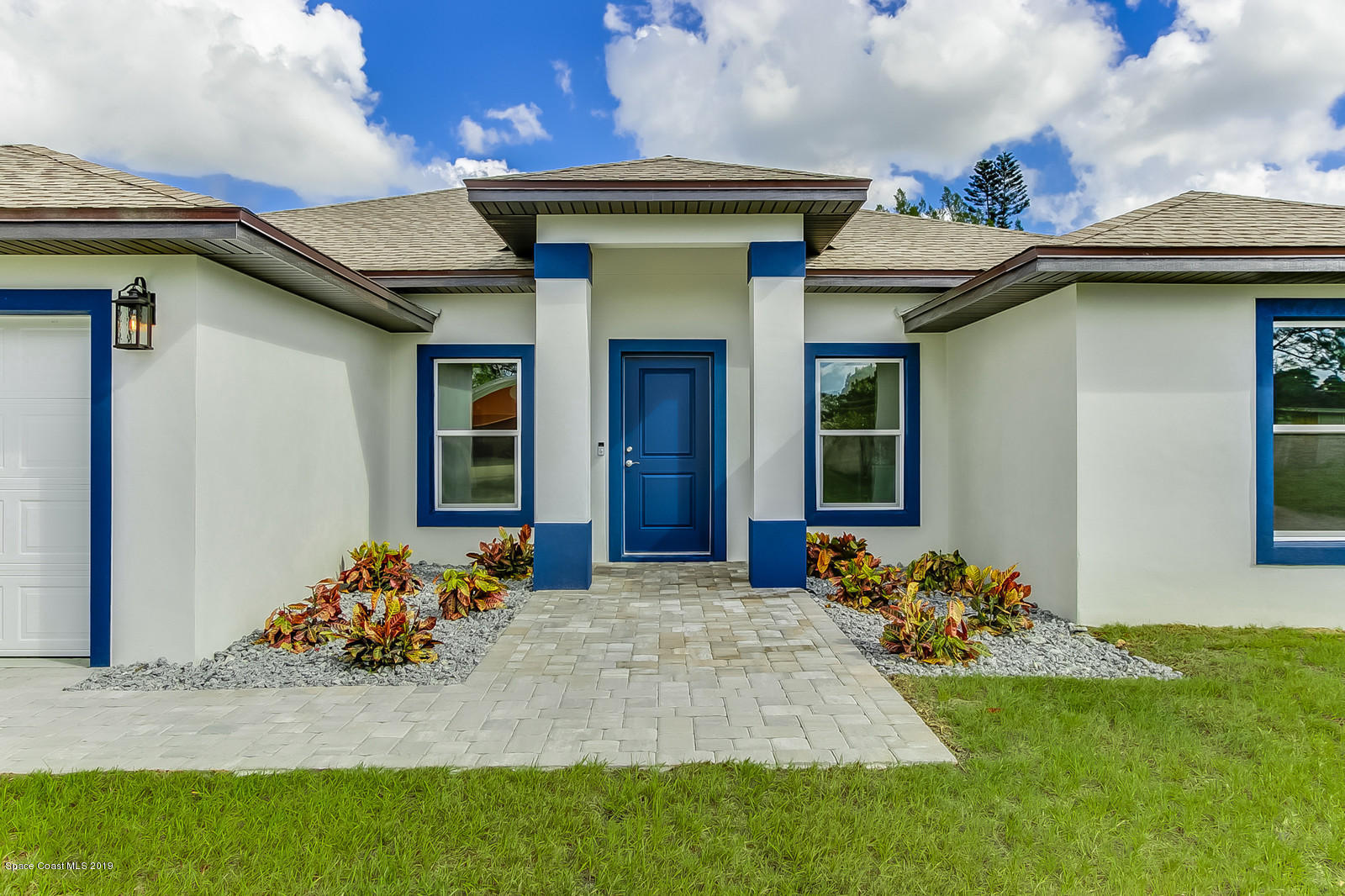 1485 Reed Street Northwest Palm Bay, FL 32907 - Photo 3 of 26 1485 Reed St. NW Entryway