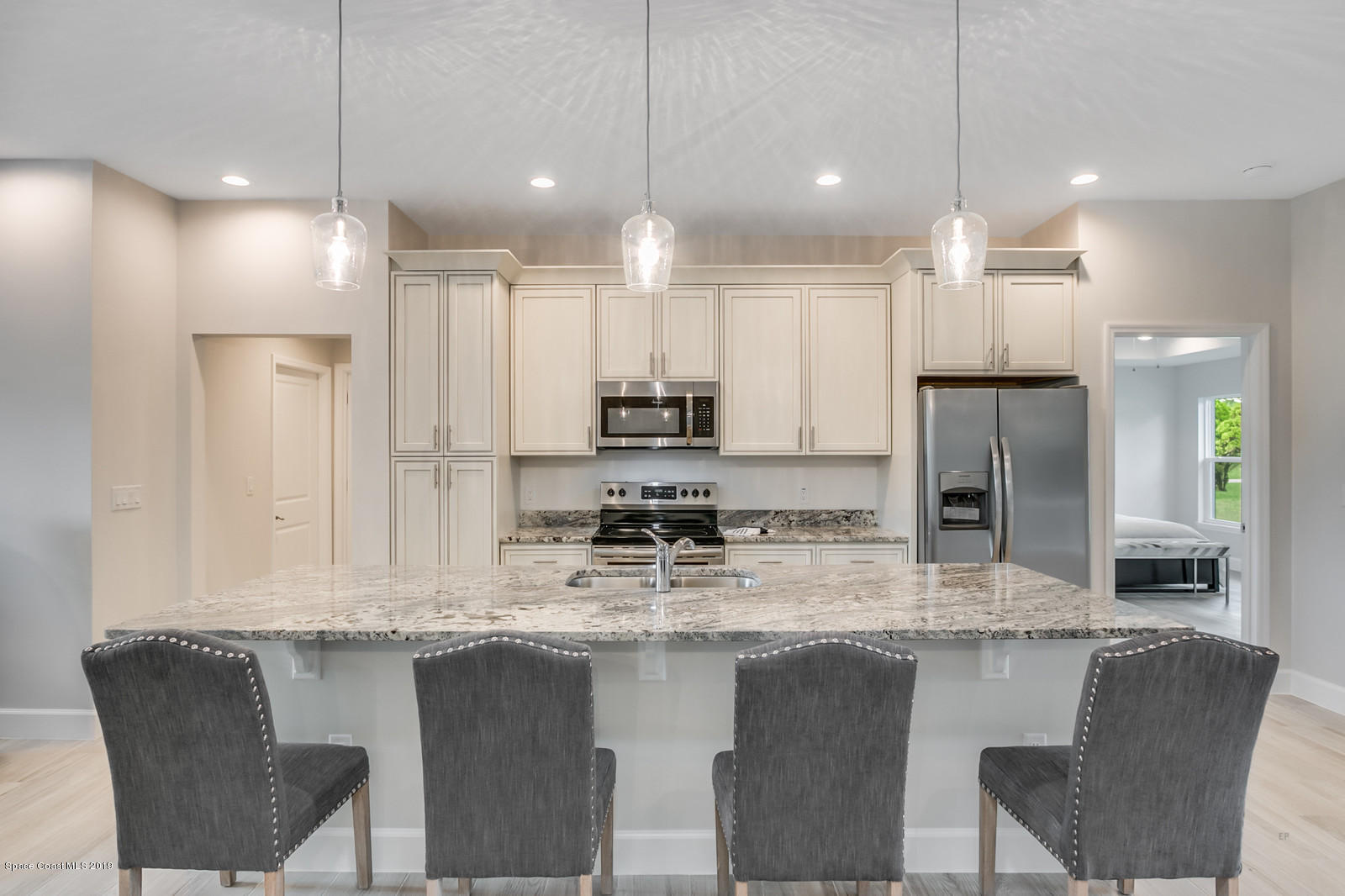 1485 Reed Street Northwest Palm Bay, FL 32907 - Photo 8 of 26 Beautiful Kitchen