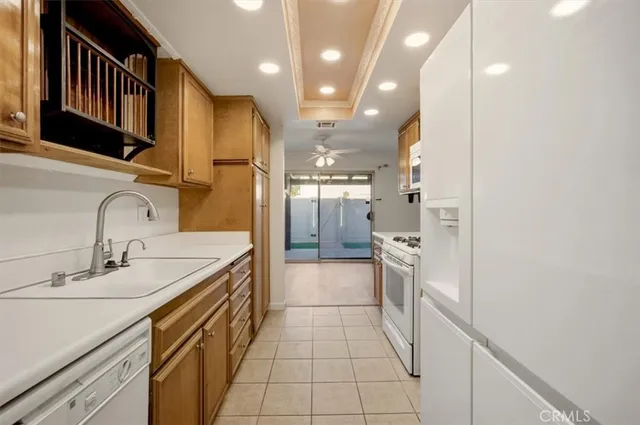 $325,000 | 2174 Aspenwood Court, San Bernardino, CA 92404