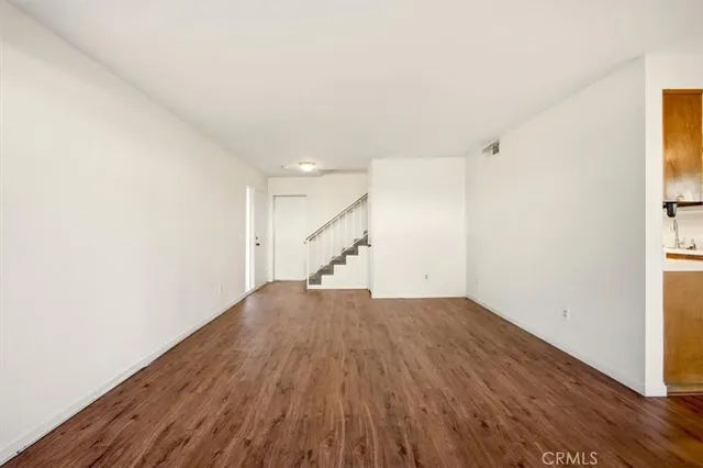 $325,000 | 2174 Aspenwood Court, San Bernardino, CA 92404