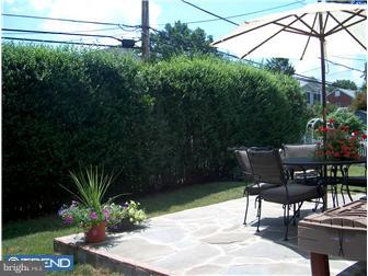 412 Harrington Road Havertown, PA 19083 - Photo 5 of 12