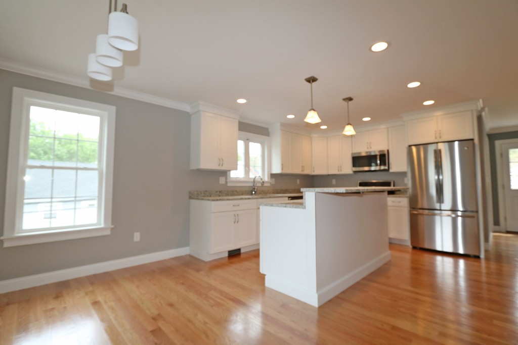 2 Cheriton Road Boston, MA 02132 - Photo 5 of 30