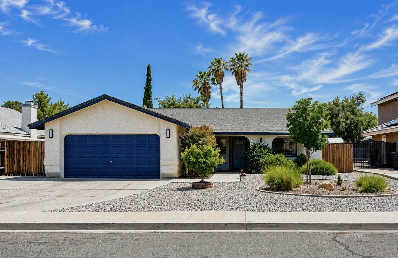 1105 Rebecca Avenue Ridgecrest, CA 93555 - Photo 1 of 27