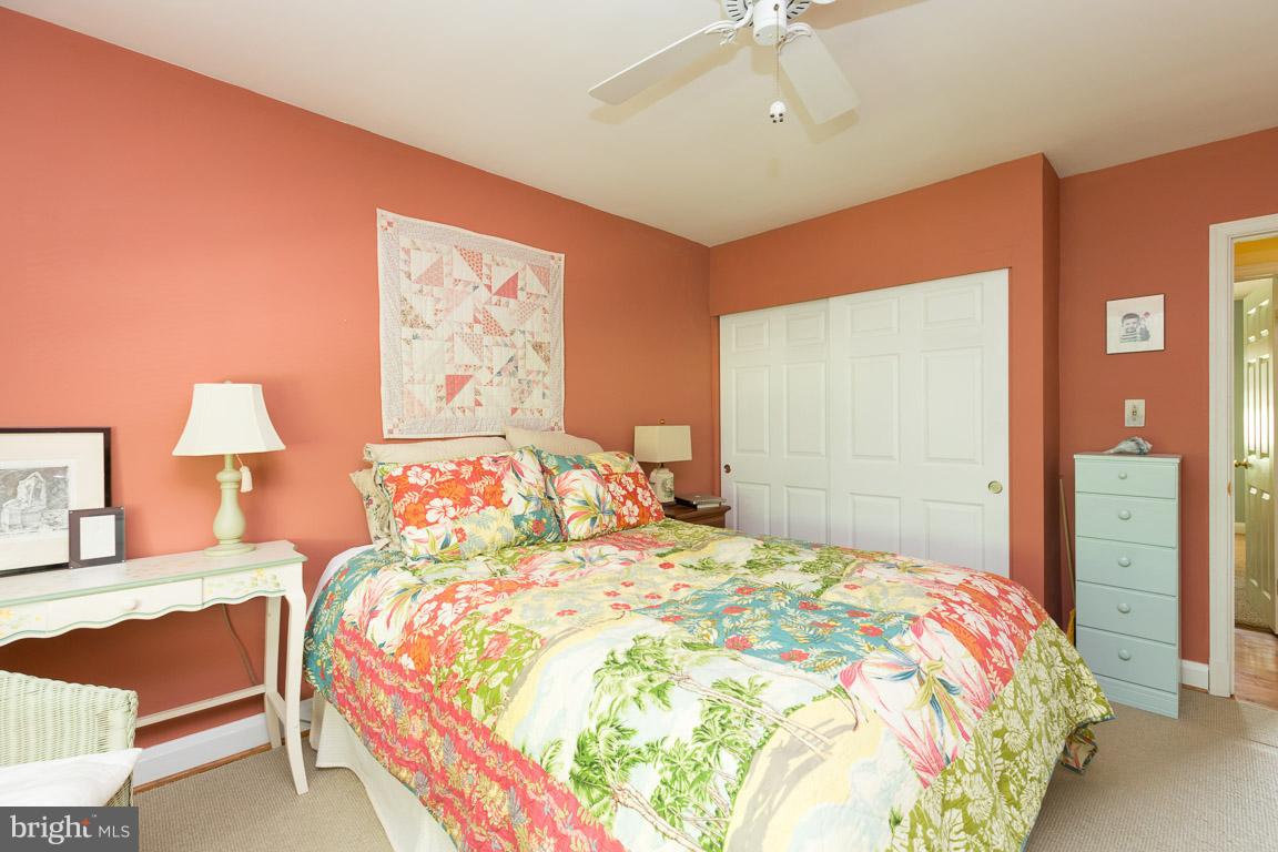 1049 Winsford Road Baltimore, MD 21204 - Photo 15 of 30 Bedroom (Master)