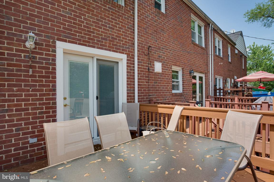 1049 Winsford Road Baltimore, MD 21204 - Photo 28 of 30 Exterior (Rear)