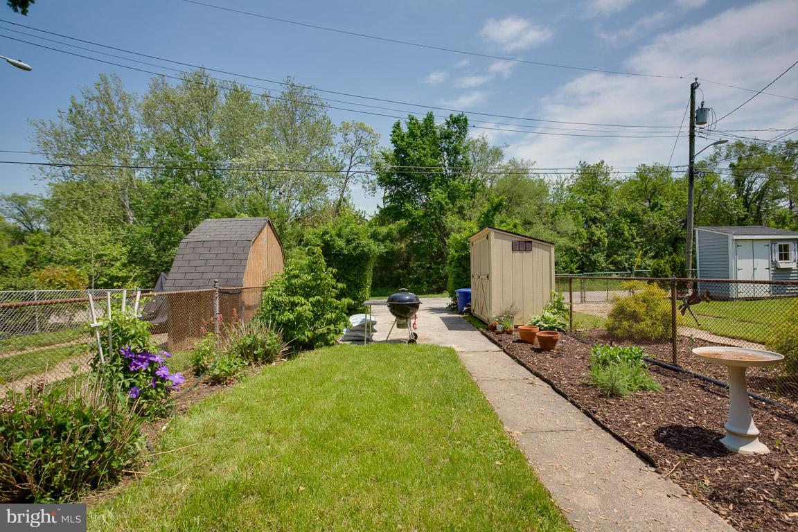 1049 Winsford Road Baltimore, MD 21204 - Photo 29 of 30 Exterior (Rear)