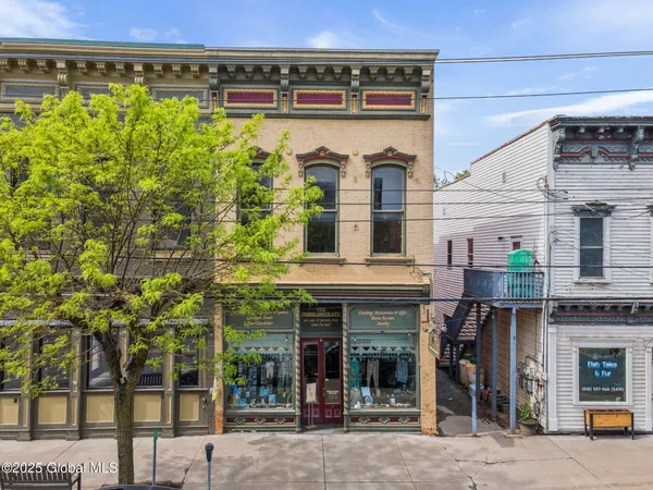 $295,000 | 331 Main Street, Middleburgh, NY 12122