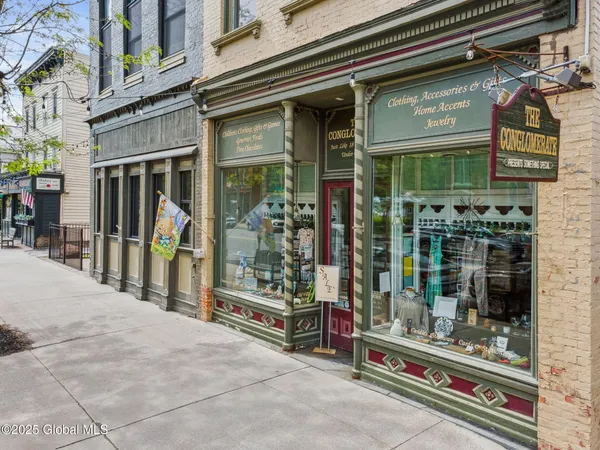 $295,000 | 331 Main Street, Middleburgh, NY 12122