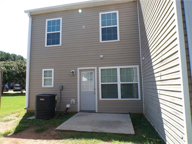 $1,500 | 38 Middlebrook Drive, Cartersville, GA 30120