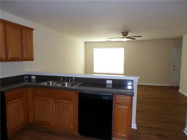 $1,500 | 38 Middlebrook Drive, Cartersville, GA 30120